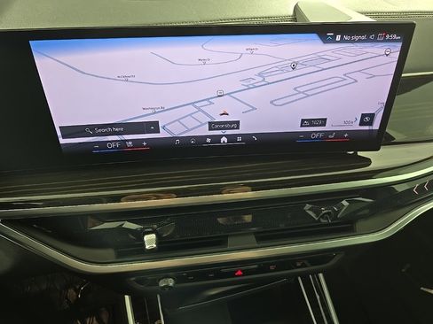 Certified 2024 BMW X5 xDrive40i w/ Premium Package image 20