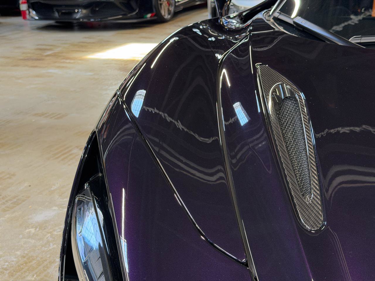 Used 2022 McLaren 720S Performance RWD image 13