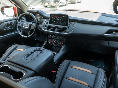 Used 2023 GMC Yukon AT4 w/ AT4 Premium Plus Package AWD/4WD image 14