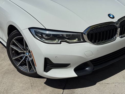 Used 2019 BMW 330i Sedan w/ Convenience Package RWD image 3