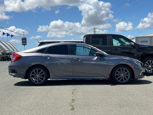 Used 2021 Honda Civic EX image 3