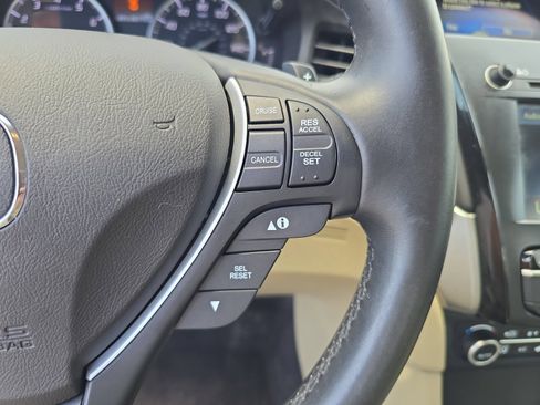 Used 2016 Acura ILX FWD image 23