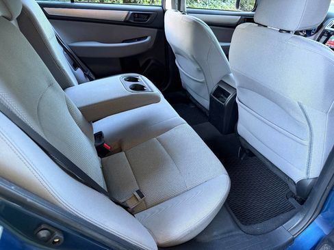 Used 2019 Subaru Outback 2.5i image 19