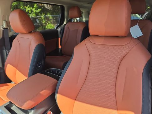 New 2026 Kia Carnival SX Prestige image 22