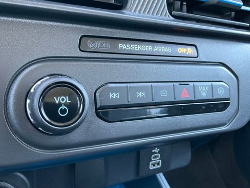 Used 2025 Ford Maverick XLT w/ XLT Luxury Package image 50