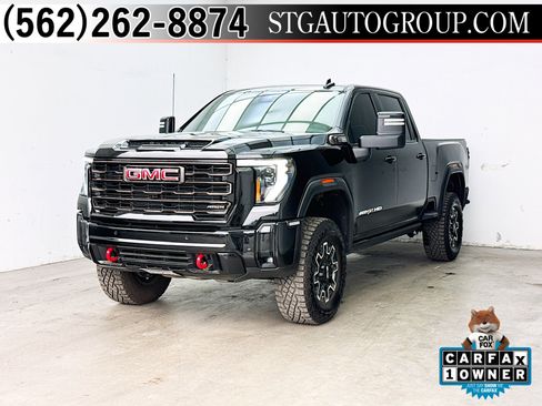 Used 2025 GMC Sierra 2500 AT4X AWD/4WD image 1