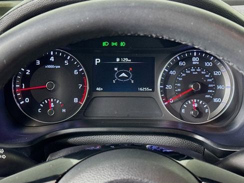 Certified 2024 Kia Forte GT-Line image 12