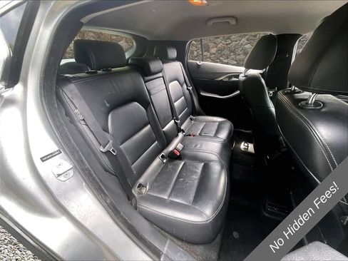 Used 2018 INFINITI QX30 AWD image 23
