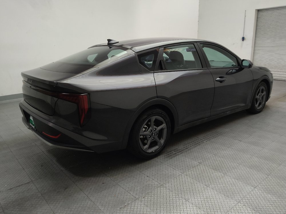 Used 2025 Kia K4 FWD image 9