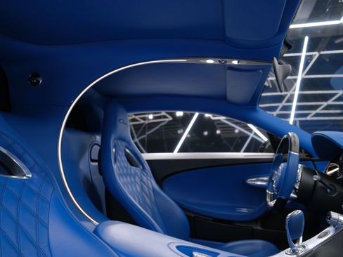 Used 2018 Bugatti Chiron image 34