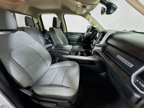 Used 2020 RAM 1500 Big Horn AWD/4WD image 25