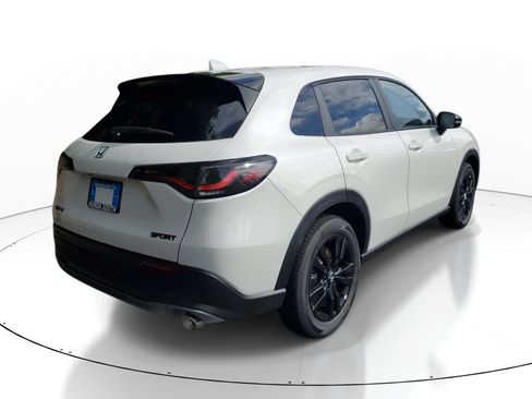 New 2027 Honda HR-V Sport image 6
