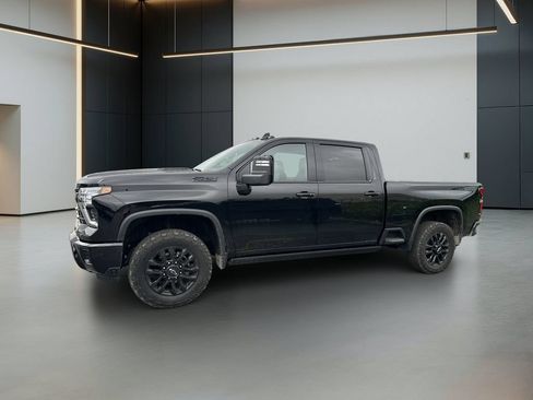 Used 2026 Chevrolet Silverado 2500 LTZ w/ Trail Boss Package AWD/4WD image 2