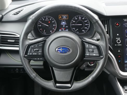 Certified 2025 Subaru Outback Onyx Edition AWD/4WD image 17