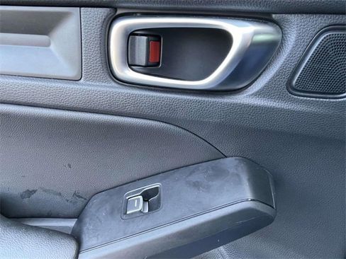 Used 2024 Honda Civic EX-L image 11