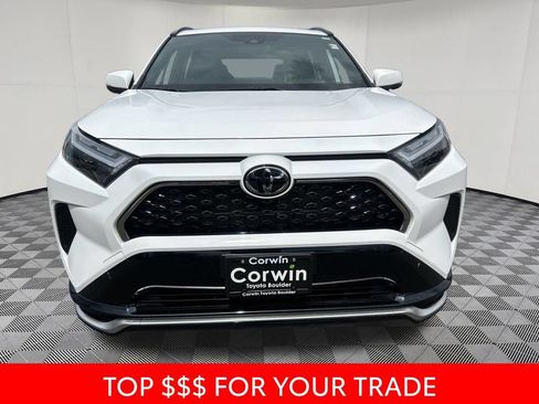 Used 2025 Toyota RAV4 SE AWD/4WD image 2