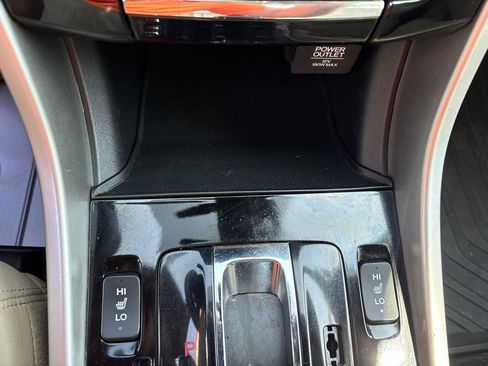 Used 2016 Honda Accord Touring image 27