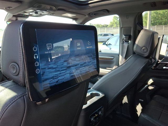 New 2026 Chevrolet Tahoe High Country AWD/4WD image 6