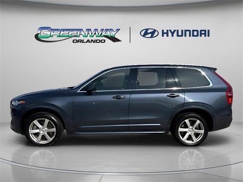 Used 2023 Volvo XC90 B5 Core image 4