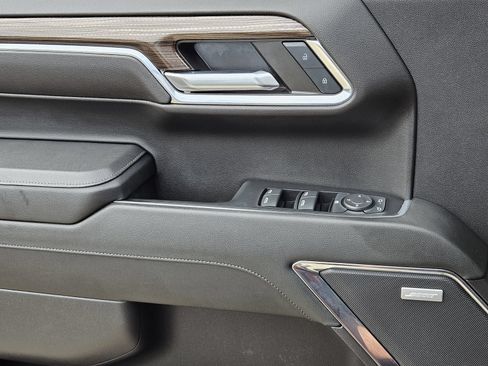 Certified 2024 Chevrolet Silverado 1500 LT Trail Boss w/ Convenience Package II AWD/4WD image 29
