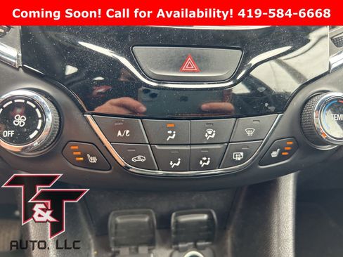 Used 2018 Chevrolet Cruze Premier w/ RS Package FWD image 11