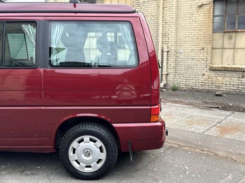 Used 1999 Volkswagen Eurovan MV FWD image 53