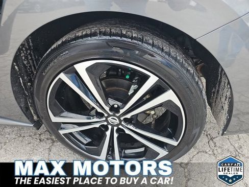 Used 2023 Nissan Sentra SR FWD image 25