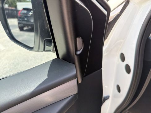 Certified 2021 Nissan Murano SV FWD image 25