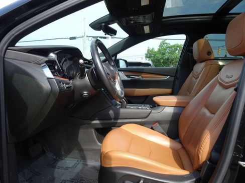 Used 2021 Cadillac XT5 Premium Luxury AWD/4WD image 8