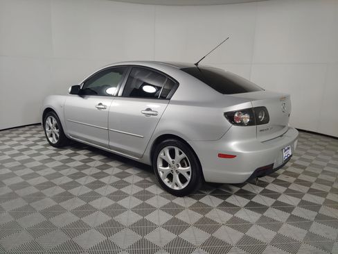 Used 2009 MAZDA MAZDA3 i Touring Value image 3
