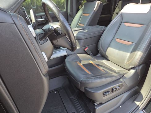 Used 2021 GMC Sierra 1500 AT4 w/ AT4 Premium Package AWD/4WD image 31