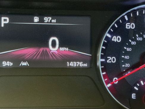 Used 2024 Kia Forte LXS FWD image 8