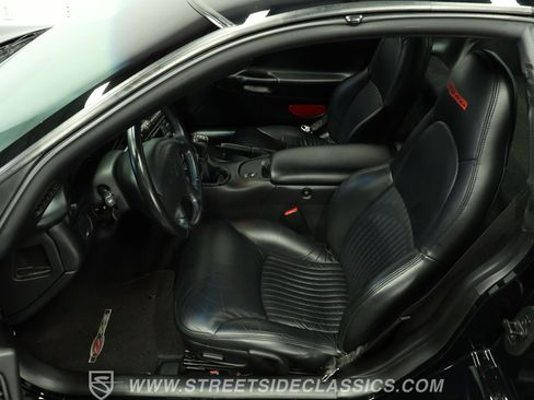 Used 2001 Chevrolet Corvette Z06 w/ Memory Pkg RWD image 35