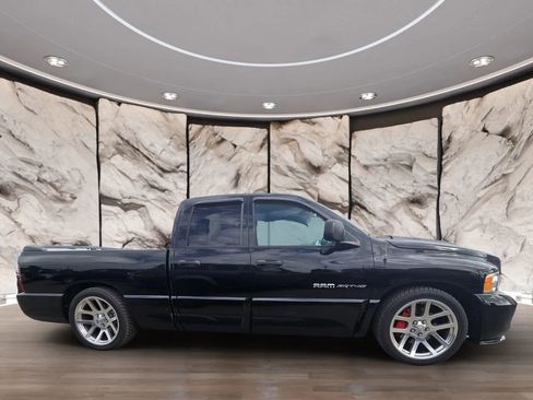 Used 2005 Dodge Ram 1500 Truck 2WD Quad Cab image 4