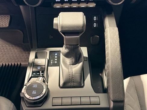 Certified 2025 Toyota Tacoma SR5 image 14