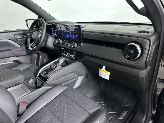 New 2026 Chevrolet Colorado Z71 w/ Technology Package AWD/4WD image 31