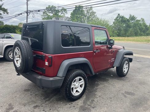 Used 2013 Jeep Wrangler Sport w/ Connectivity Group AWD/4WD image 7
