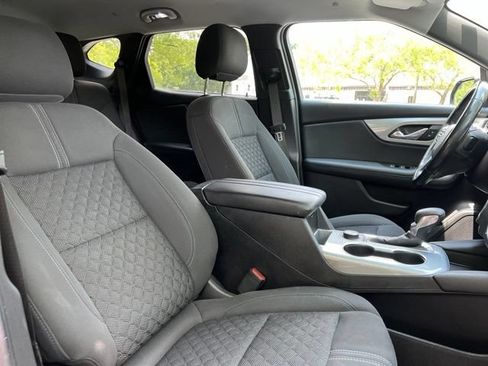 Used 2021 Chevrolet Blazer LT FWD image 21