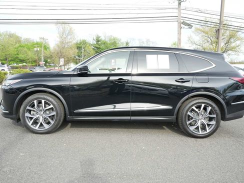 Certified 2024 Acura MDX SH-AWD w/ Technology Package image 4