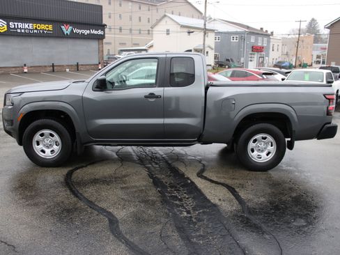 Certified 2025 Nissan Frontier S image 2