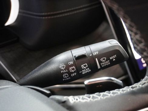 Used 2023 Jeep Grand Cherokee Limited w/ Luxury Tech Group II image 26