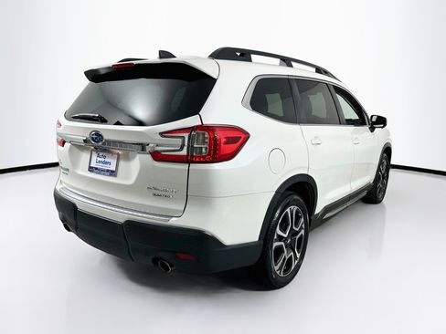Used 2023 Subaru Ascent Limited w/ Technology Package AWD/4WD image 5