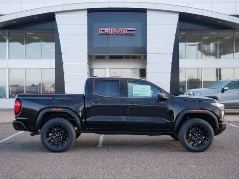 New 2026 GMC Canyon Elevation w/ Convenience Package AWD/4WD image 2