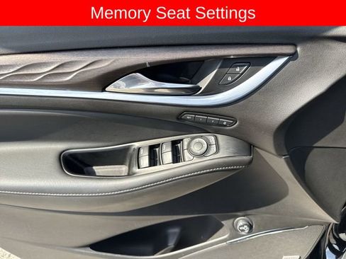 Used 2024 Buick Enclave Avenir w/ Avenir Technology Package AWD/4WD image 22