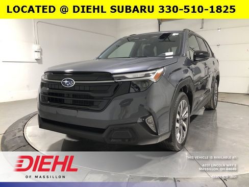 Used 2025 Subaru Forester Touring image 3