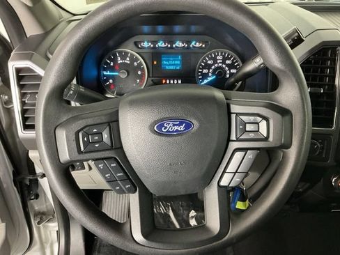 Used 2018 Ford F150 XLT AWD/4WD image 16