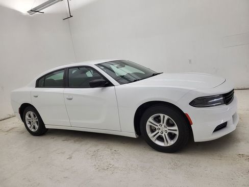 Used 2023 Dodge Charger SXT image 1