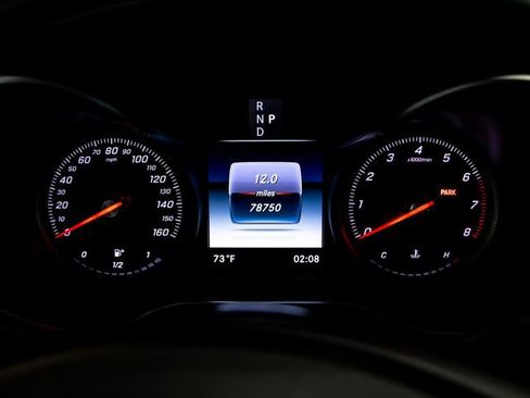 Used 2018 Mercedes-Benz GLC 300 4MATIC image 18
