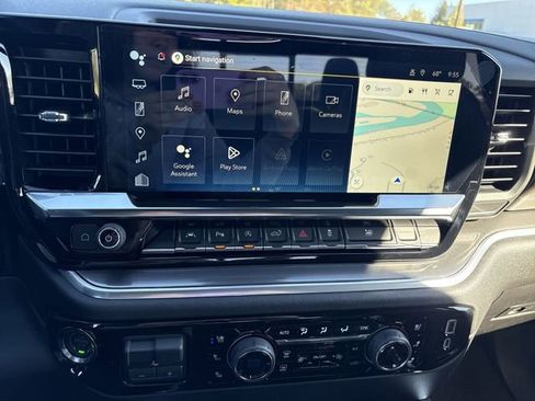 New 2026 Chevrolet Silverado 1500 High Country w/ Technology Package AWD/4WD image 13