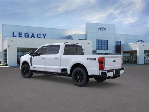 New 2026 Ford F250 Lariat w/ Black Appearance Package image 4